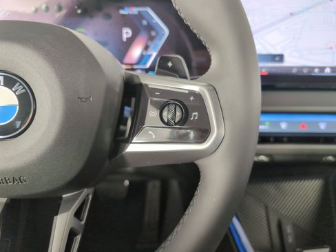 Used 2025 BMW X3 xDrive30i w/ M Sport Package image 26