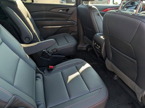 Used 2026 Chevrolet Traverse Z71 w/ Driver Confidence Package image 23