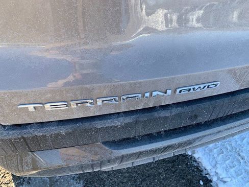 Certified 2025 GMC Terrain Elevation image 4