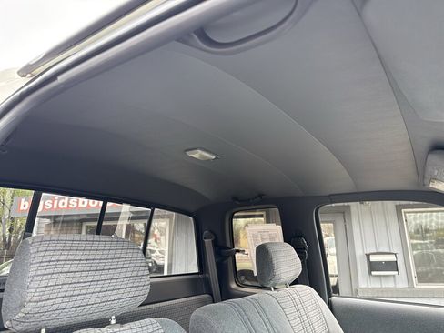 Used 1995 Toyota T100 SR5 image 26