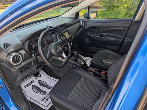 Used 2020 Nissan Versa S FWD image 3