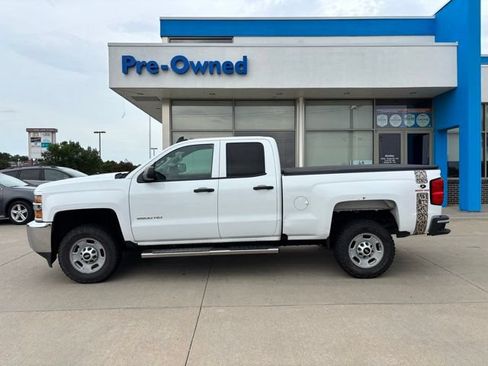 Used 2016 Chevrolet Silverado 2500 W/T w/ WT Convenience Package RWD image 8