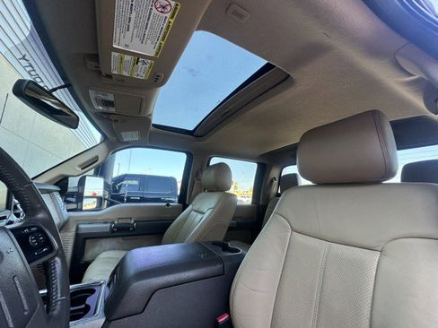 Used 2014 Ford F250 Lariat w/ Lariat Ultimate Package image 17