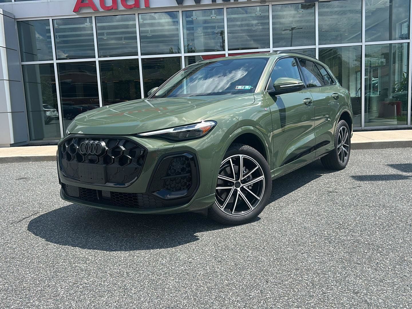New 2026 Audi Q5 Premium Plus AWD/4WD image 1