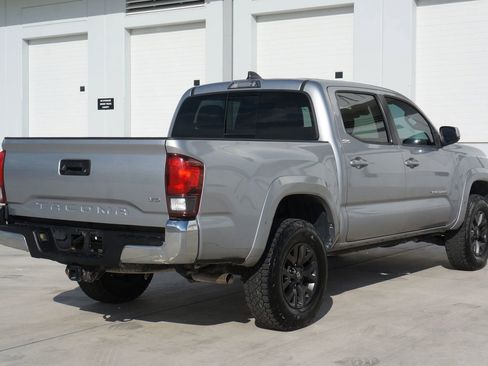 Used 2021 Toyota Tacoma SR5 image 14