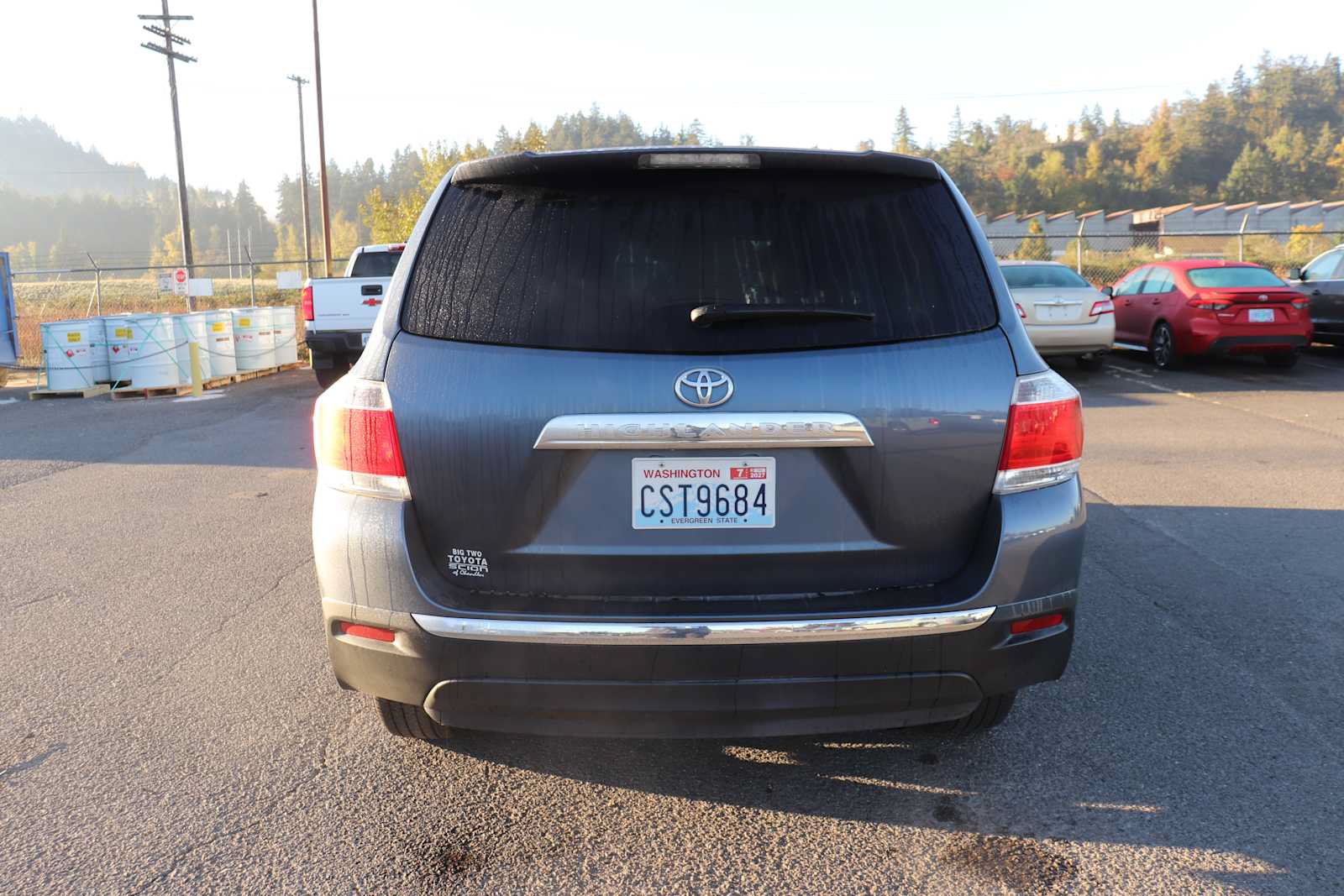 Used 2013 Toyota Highlander FWD w/ Cold Weather Pkg image 6