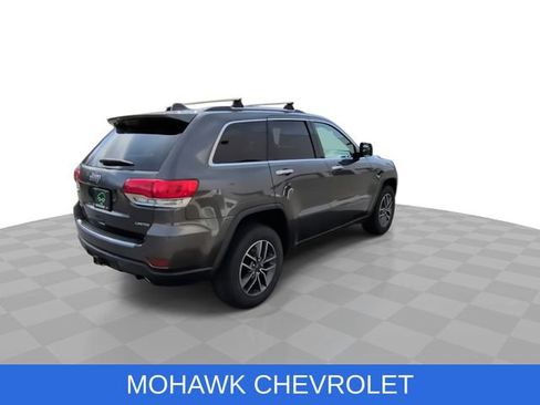Used 2019 Jeep Grand Cherokee Limited AWD/4WD image 9