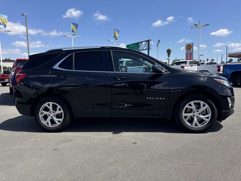 Used 2020 Chevrolet Equinox LT image 4