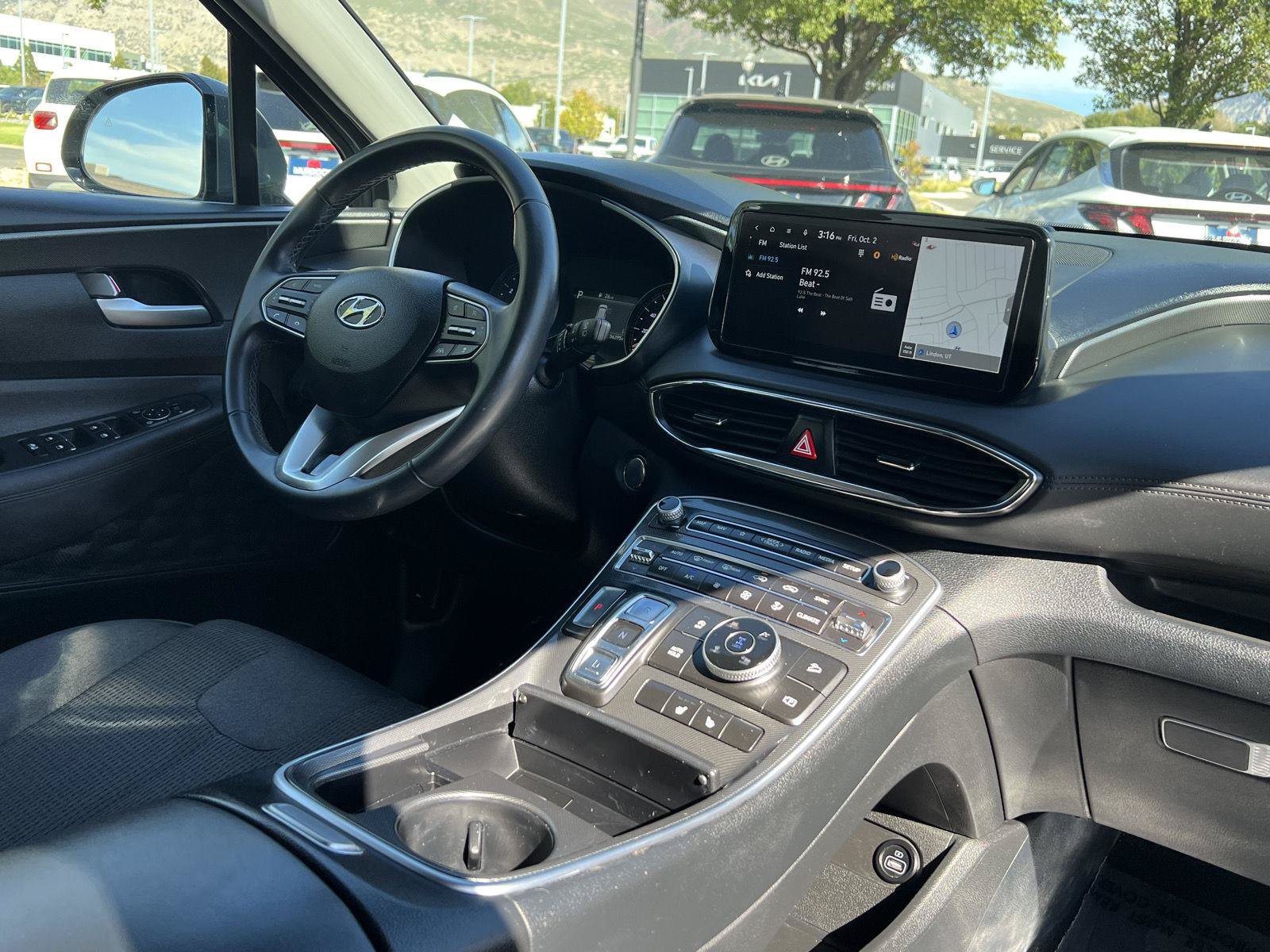Certified 2023 Hyundai Santa Fe SEL AWD/4WD image 3