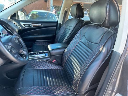 Used 2013 Nissan Pathfinder SL w/ Cargo Pkg image 12