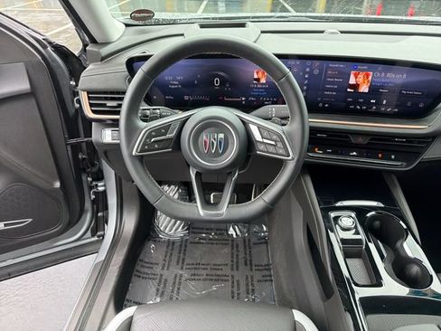 Certified 2024 Buick Envision Sport Touring AWD/4WD image 13
