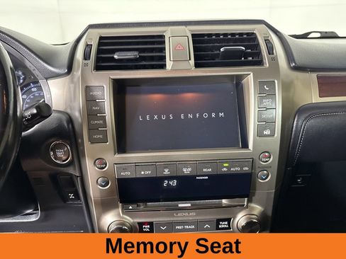 Used 2017 Lexus GX 460 Premium AWD/4WD image 16