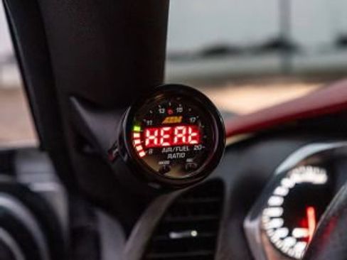 Used 2016 Chevrolet Corvette Z06 w/ 2LZ Preferred Equipment Group image 5