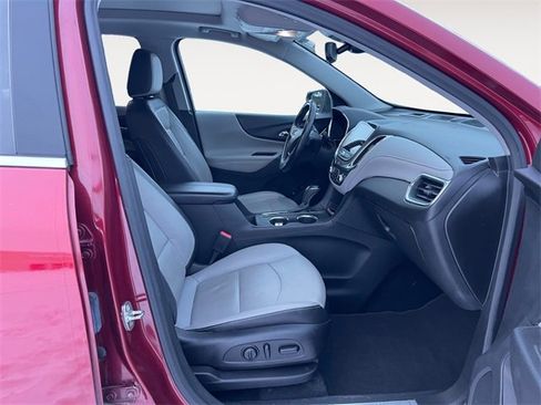Used 2020 Chevrolet Equinox Premier image 15