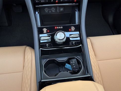 New 2025 Jeep Grand Cherokee L Summit w/ Obsidian Package image 17