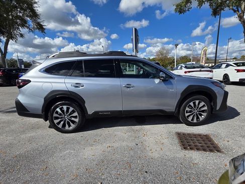 Certified 2025 Subaru Outback Touring w/ Popular Package #2 image 2