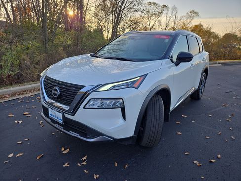 Certified 2023 Nissan Rogue SL image 5