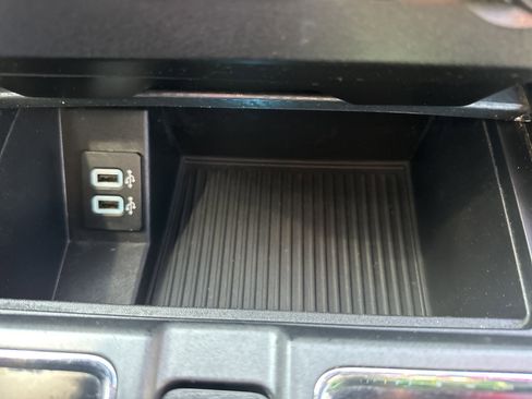 Used 2018 Ford F150 XLT w/ Equipment Group 302A Luxury image 20