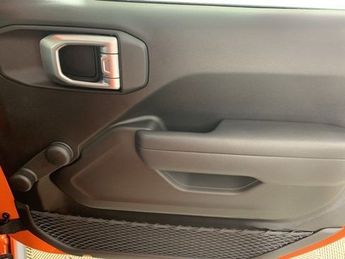 Used 2023 Jeep Gladiator Sport w/ Trailer Tow Package image 28