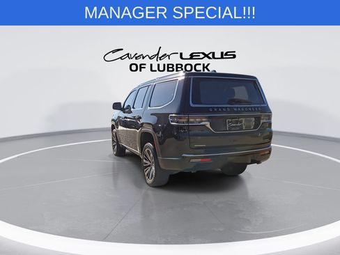 Used 2022 Jeep Grand Wagoneer Series III AWD/4WD image 7