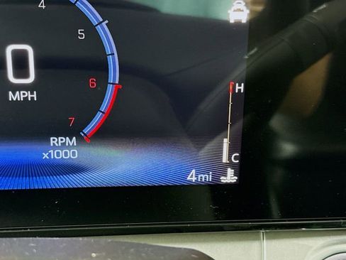 New 2026 Chevrolet Trax LT w/ Driver Confidence Package FWD image 12