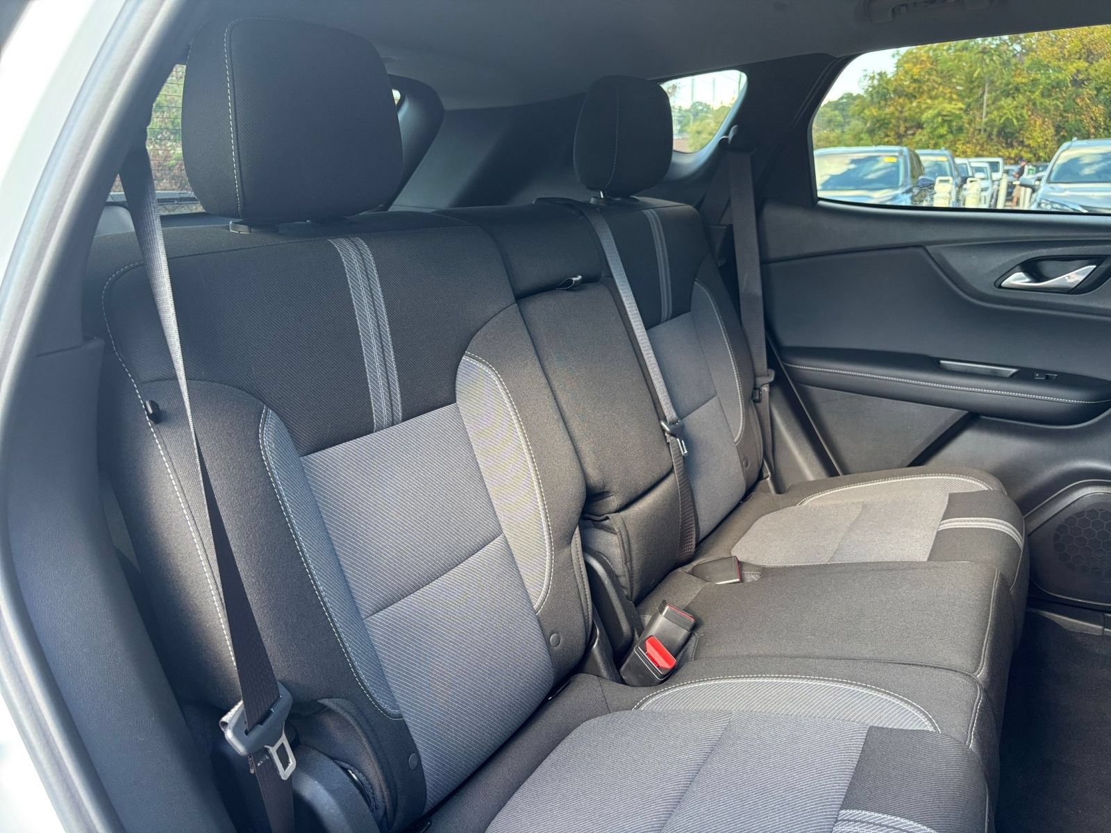 Used 2026 Chevrolet Blazer LT FWD image 38