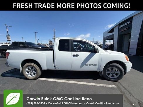 Used 2014 Nissan Titan S w/ S Popular Equipment Package RWD image 2