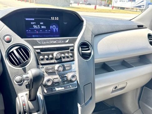 Used 2013 Honda Pilot LX image 19