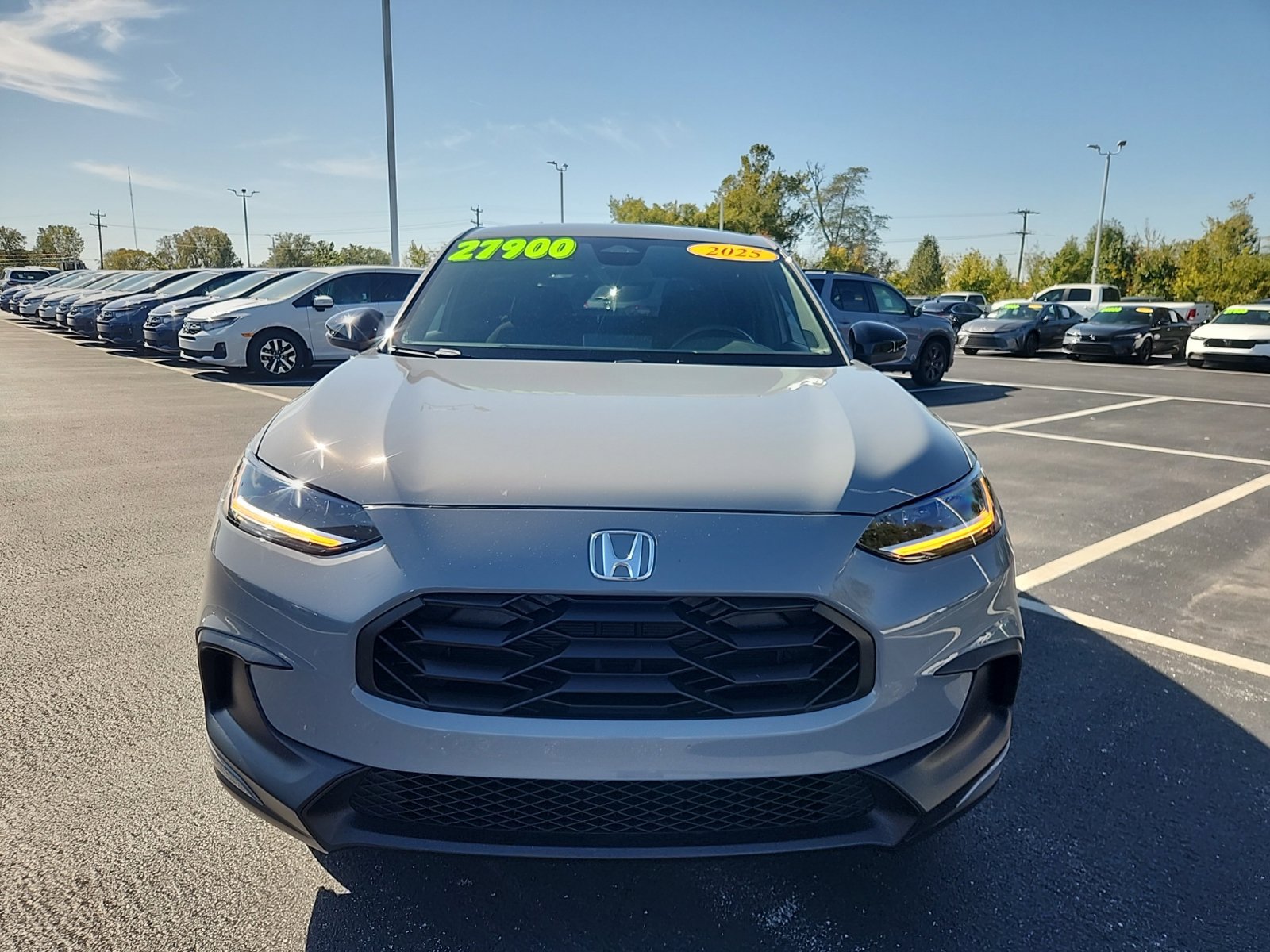 Used 2025 Honda HR-V Sport image 9