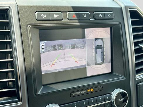 Used 2019 Ford Expedition Platinum AWD/4WD image 31