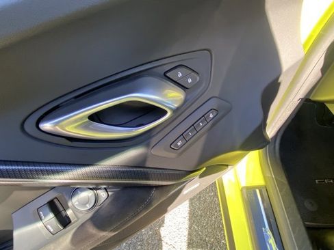 Used 2021 Chevrolet Camaro LT image 15
