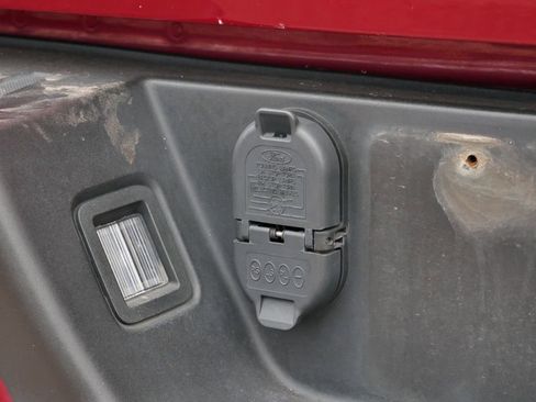 Used 2017 Ford F150 XLT w/ Equipment Group 302A Luxury image 21