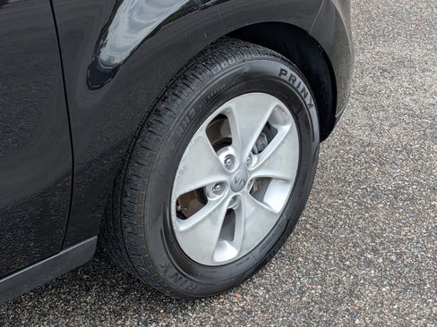 Used 2016 Kia Soul image 12