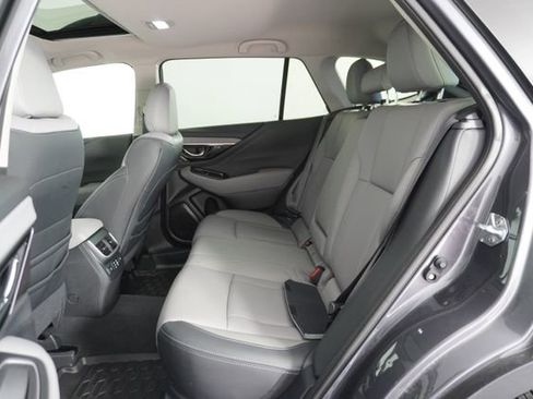 Certified 2025 Subaru Outback Limited image 32