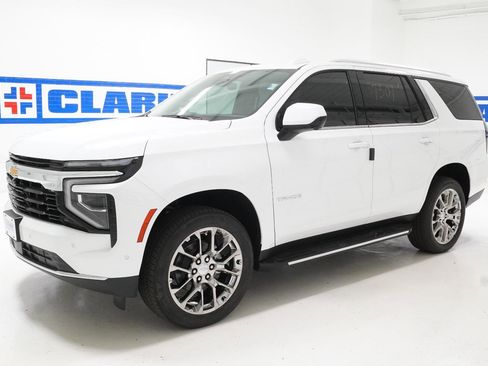 New 2026 Chevrolet Tahoe LS w/ LPO, Chrome Package RWD image 10