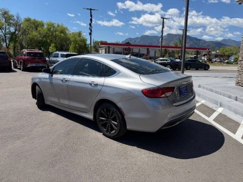 Used 2016 Chrysler 200 Limited FWD image 7