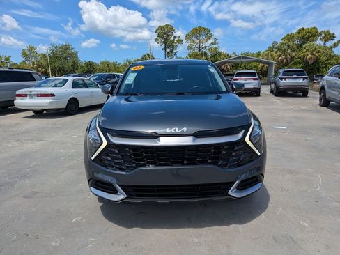 Certified 2023 Kia Sportage EX FWD image 3