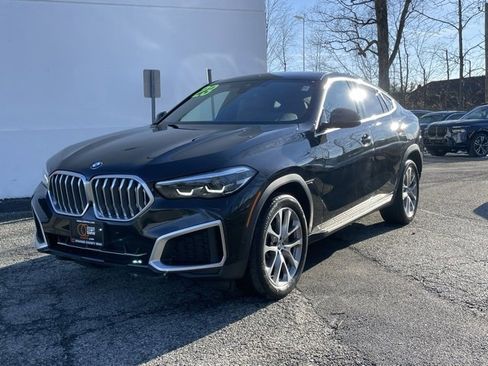 Certified 2023 BMW X6 xDrive40i w/ Climate Comfort Package image 2