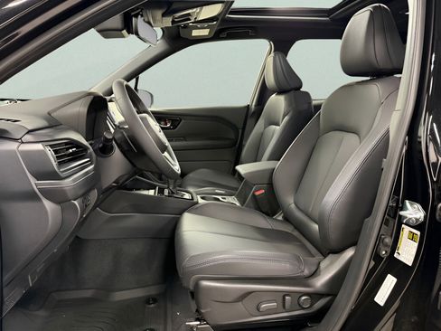 New 2025 Subaru Forester Limited image 17