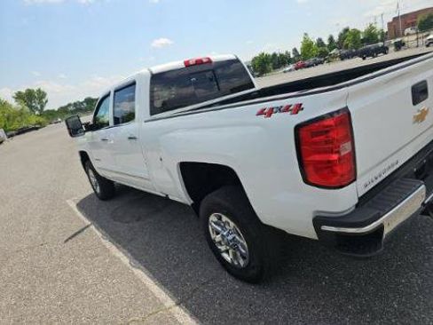Used 2018 Chevrolet Silverado 2500 LTZ w/ Duramax Plus Package AWD/4WD image 5