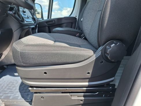 New 2025 RAM ProMaster 2500 image 11