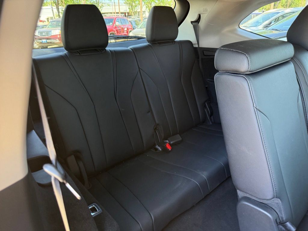 Used 2026 Acura MDX SH-AWD image 21
