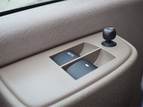 New 2025 Chevrolet Express 2500 Work Van image 19