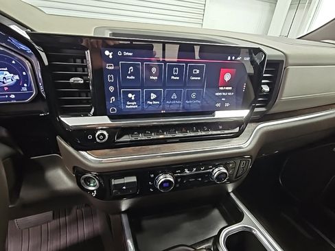 Used 2024 GMC Sierra 1500 SLT w/ SLT Premium Plus Package image 12