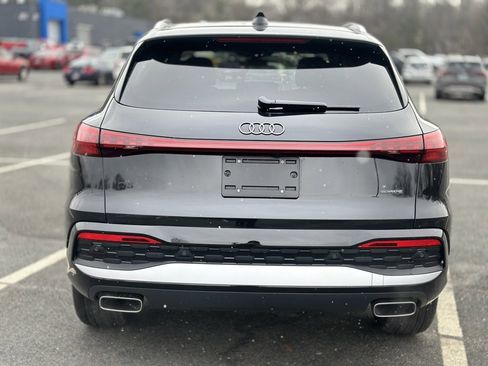 Certified 2025 Audi Q5 2.0T Premium Plus w/ Premium Plus image 5