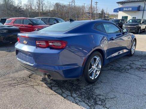 Used 2023 Chevrolet Camaro LT image 3