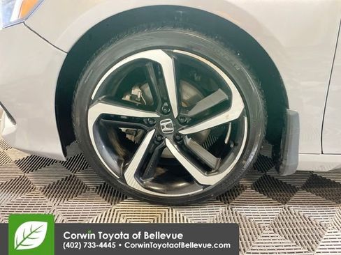 Used 2022 Honda Accord Sport image 25