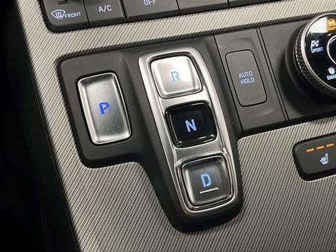 Used 2025 Hyundai Palisade SEL image 18