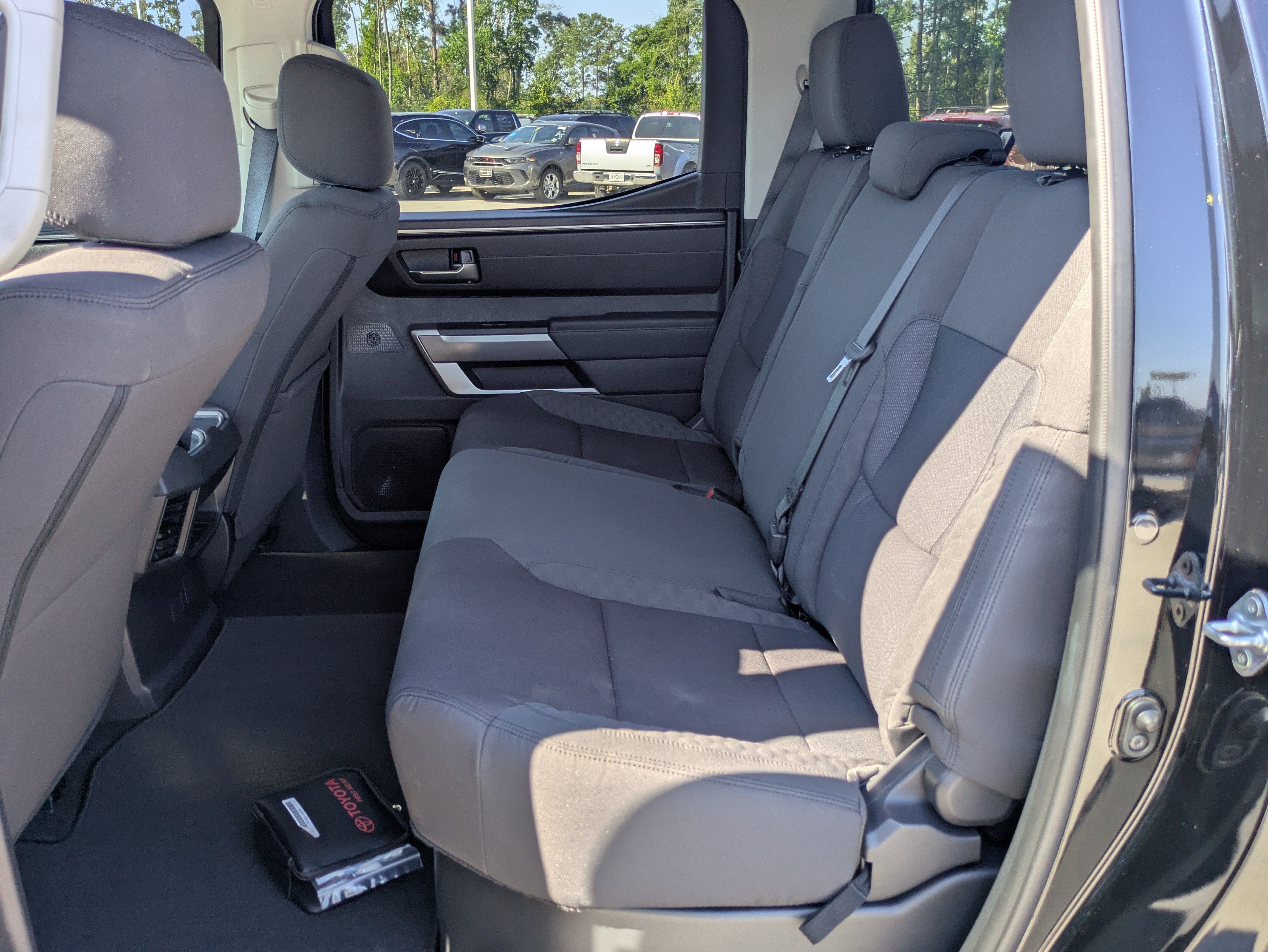 Used 2023 Toyota Tundra SR5 w/ SR5 Convenience Package AWD/4WD image 13