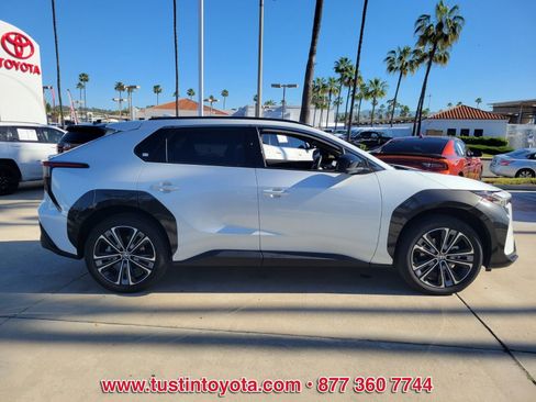 Certified 2023 Toyota bZ4X Limited w/ Weather Package image 3